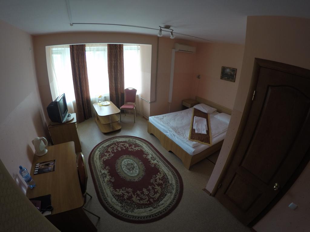 Kurmet Hotel Οράλ Δωμάτιο φωτογραφία