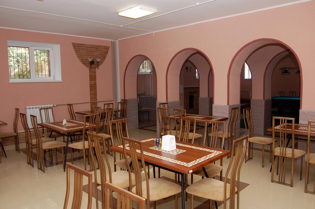 Kurmet Hotel Οράλ Εξωτερικό φωτογραφία