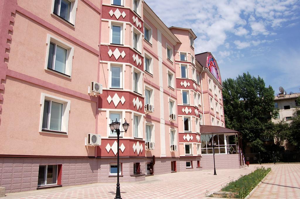 Kurmet Hotel Οράλ Εξωτερικό φωτογραφία